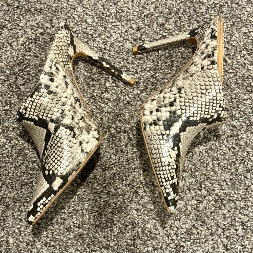 Express Metallic Snakeskin Pointed-Toe High Heel Mules - Picture 6 of 10